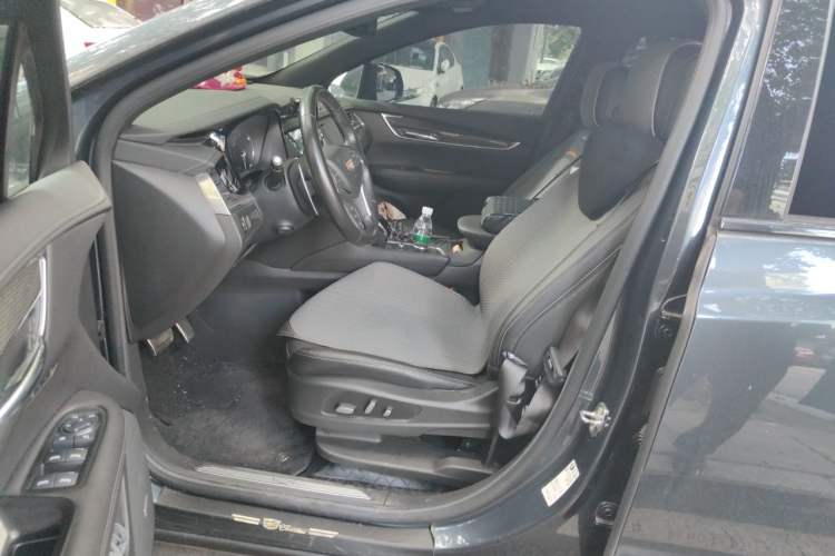 Used Cadillac XT5 2024 2.0T All-Wheel-Drive Luxury Version (Hummingbird Edition) Driver Seat