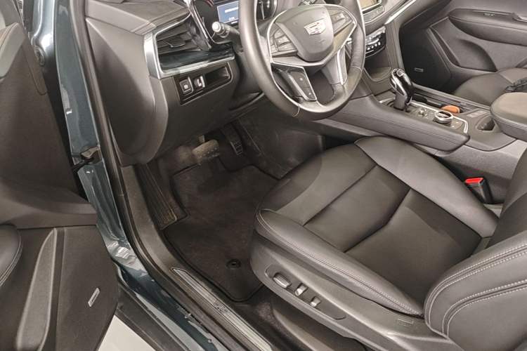 Used Cadillac XT5 2024 2.0T Two-Wheel Drive Fashion Edition Driver Seat