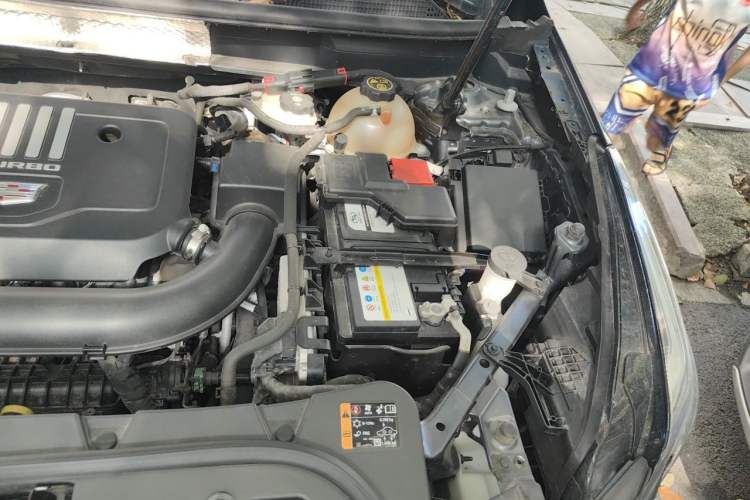 Used Cadillac XT5 2024 2.0T All-Wheel-Drive Luxury Version (Hummingbird Edition) Engine Bay Left