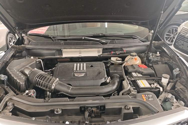 Used Cadillac XT5 2024 2.0T Two-Wheel Drive Fashion Edition Engine Bay