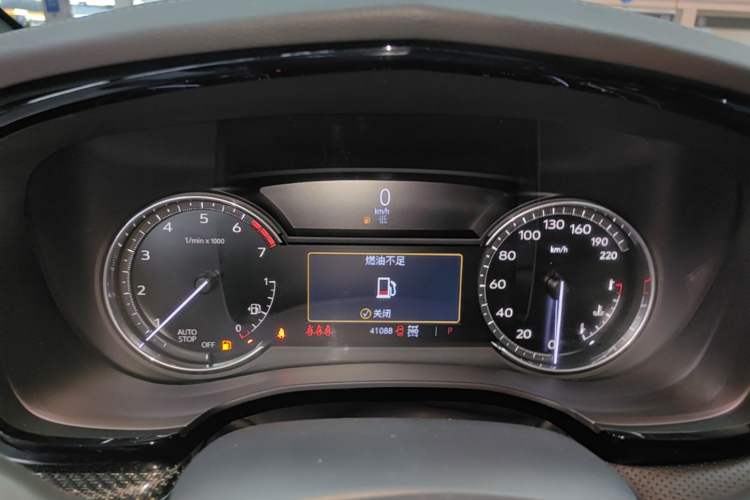 Used Cadillac XT5 2024 2.0T All-Wheel-Drive Luxury Version (Hummingbird Edition) Instrument Cluster