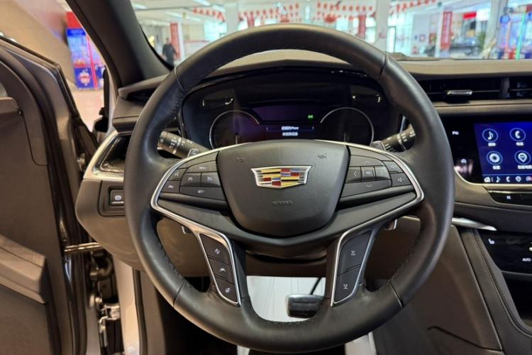 Used Cadillac XT5 2024 2.0T All-Wheel-Drive Luxury Version (Hummingbird Edition) Interior 3