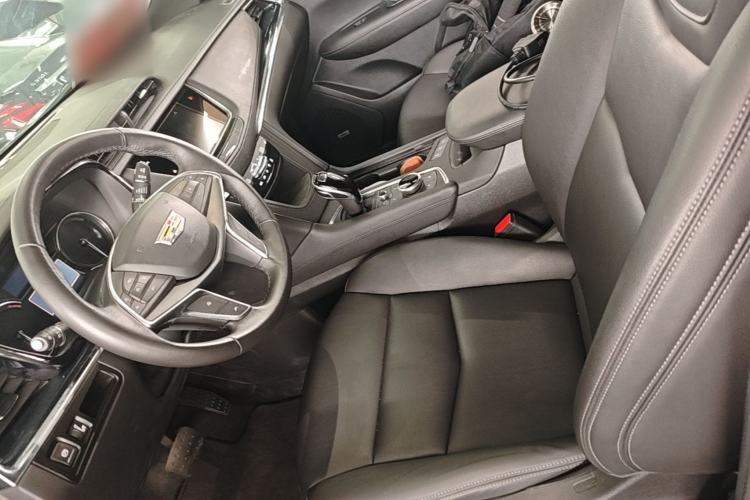 Used Cadillac XT5 2024 2.0T Two-Wheel Drive Fashion Edition Left Front Seat