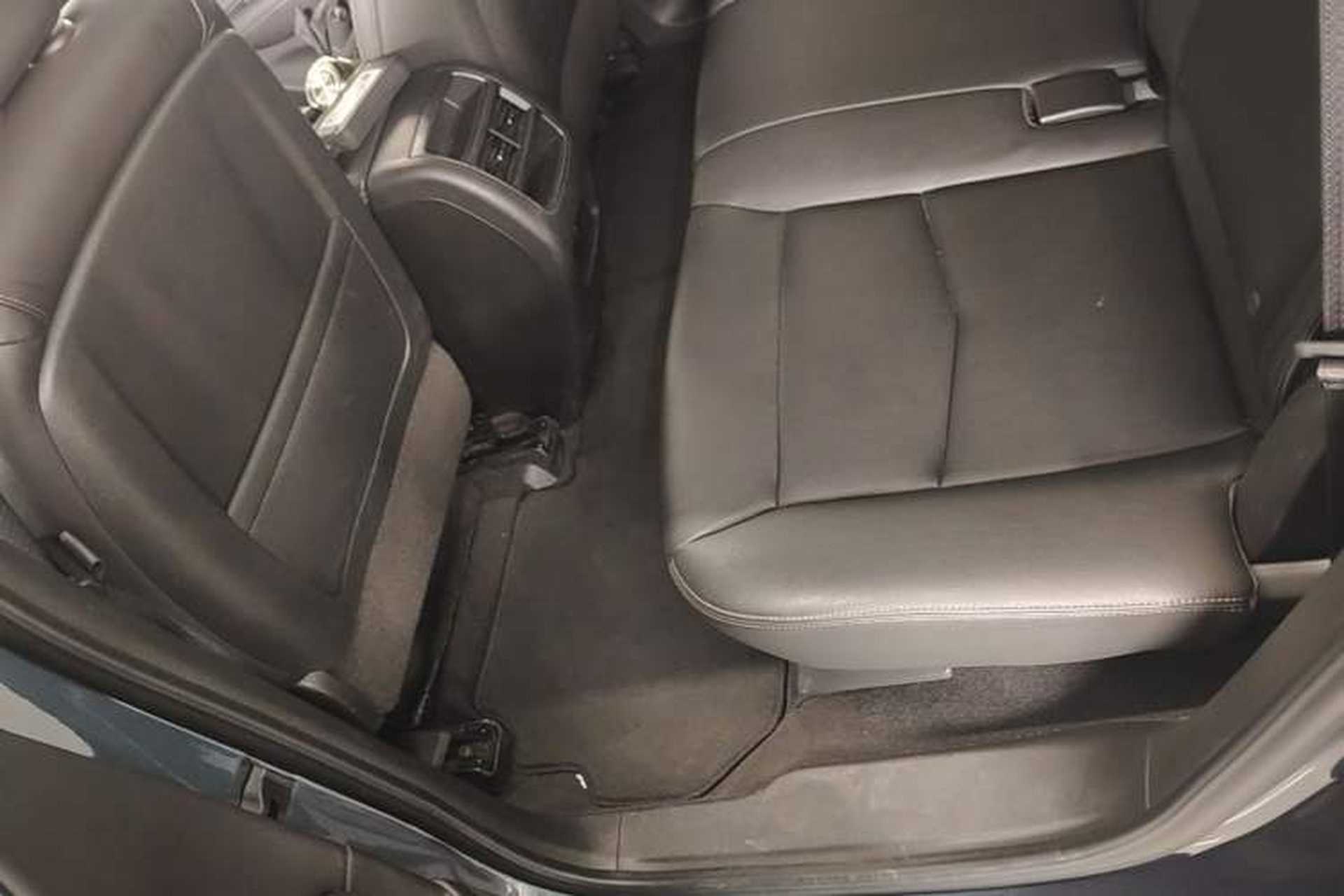 Used Cadillac XT5 2024 2.0T Two-Wheel Drive Fashion Edition Left Rear Seat