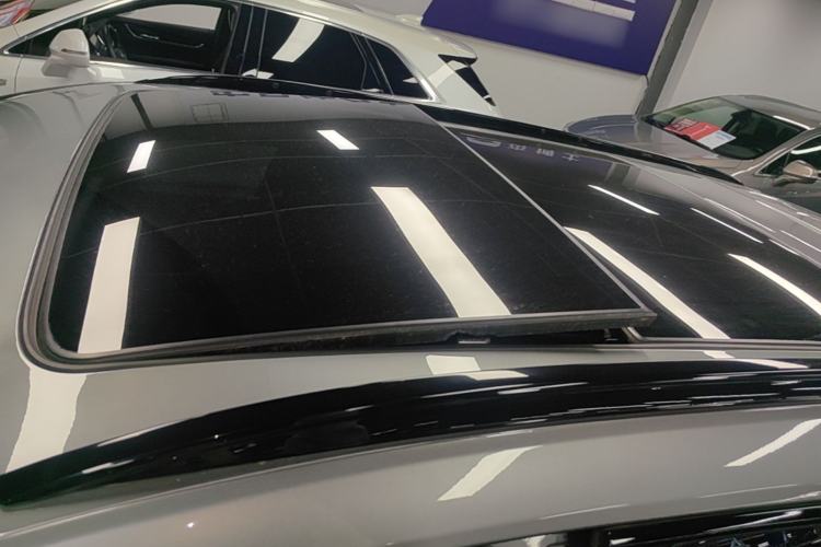 Used Cadillac XT5 2024 2.0T All-Wheel-Drive Luxury Version (Hummingbird Edition) Roof