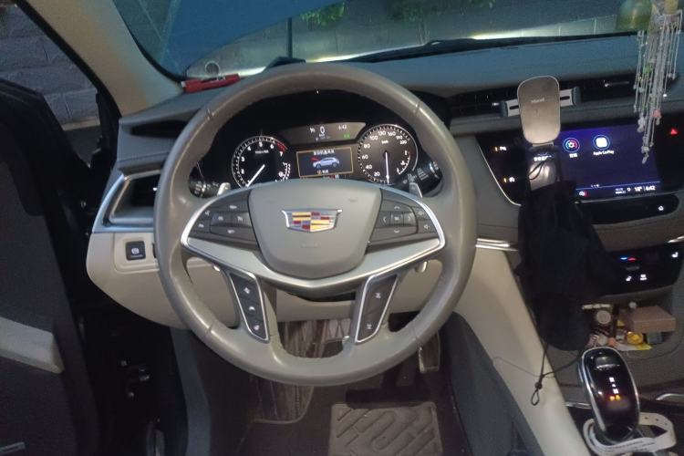Used Cadillac XT5 2024 2.0T All-Wheel-Drive Luxury Version (Hummingbird Edition) Steering Wheel