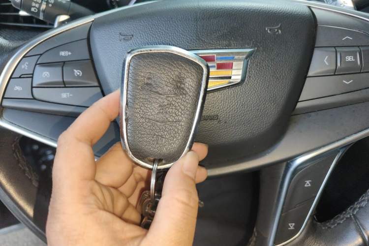 Used Cadillac XT5 2024 2.0T All-Wheel-Drive Luxury Version (Hummingbird Edition) Vehicle Key