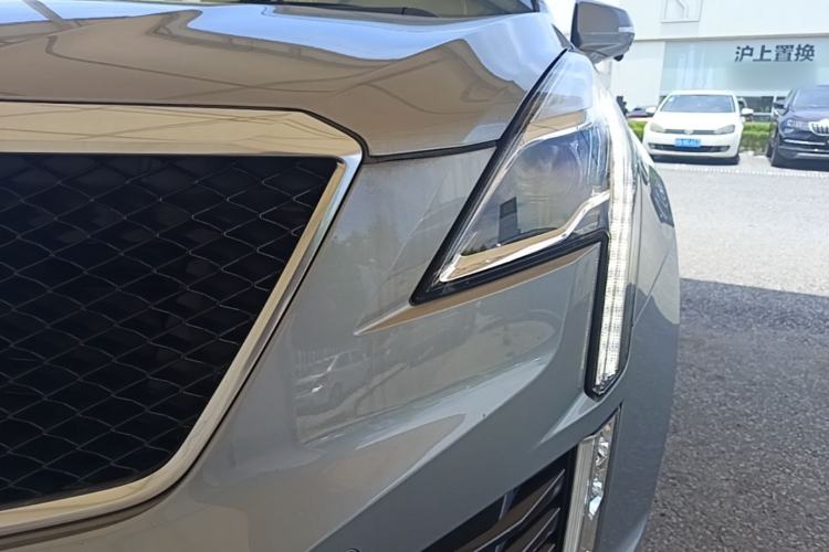 Used Cadillac XT5 2024 2.0T All-Wheel-Drive Luxury Version (Hummingbird Edition) Left Front Headlight