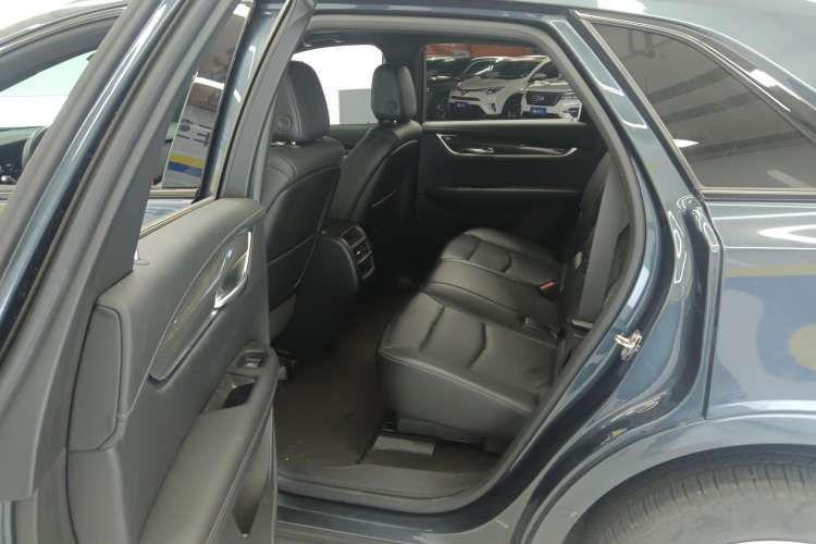 Used Cadillac XT5 2024 2.0T All-Wheel-Drive Luxury Version (Hummingbird Edition) Left Rear Seat