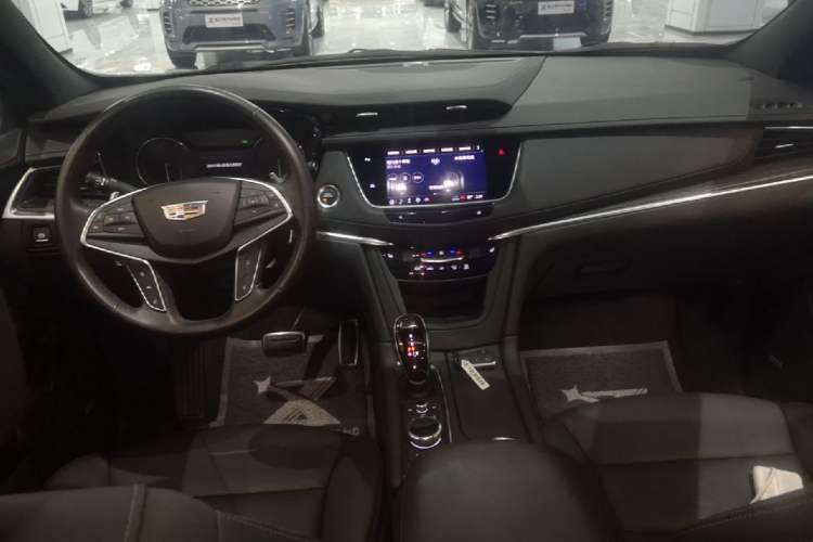 Used Cadillac XT5 2024 2.0T All-Wheel-Drive Luxury Version (Hummingbird Edition) Center Console