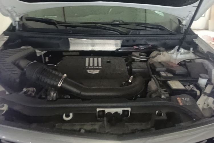 Used Cadillac XT5 2024 2.0T Two-Wheel Drive Fashion Edition Engine Bay