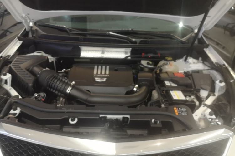 Used Cadillac XT5 2024 2.0T All-Wheel-Drive Luxury Version (Hummingbird Edition) Engine Bay