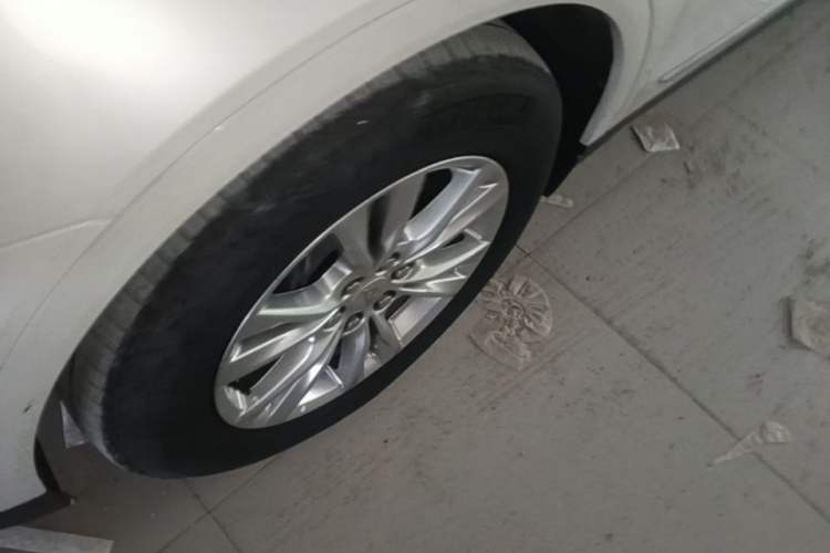 Used Cadillac XT5 2024 2.0T Two-Wheel Drive Fashion Edition Exterior 4