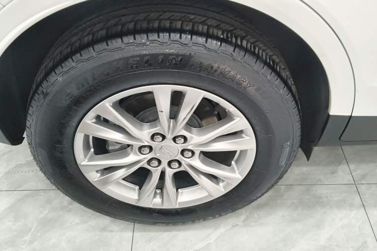 Used Cadillac XT5 2024 2.0T Two-Wheel Drive Fashion Edition Exterior 5