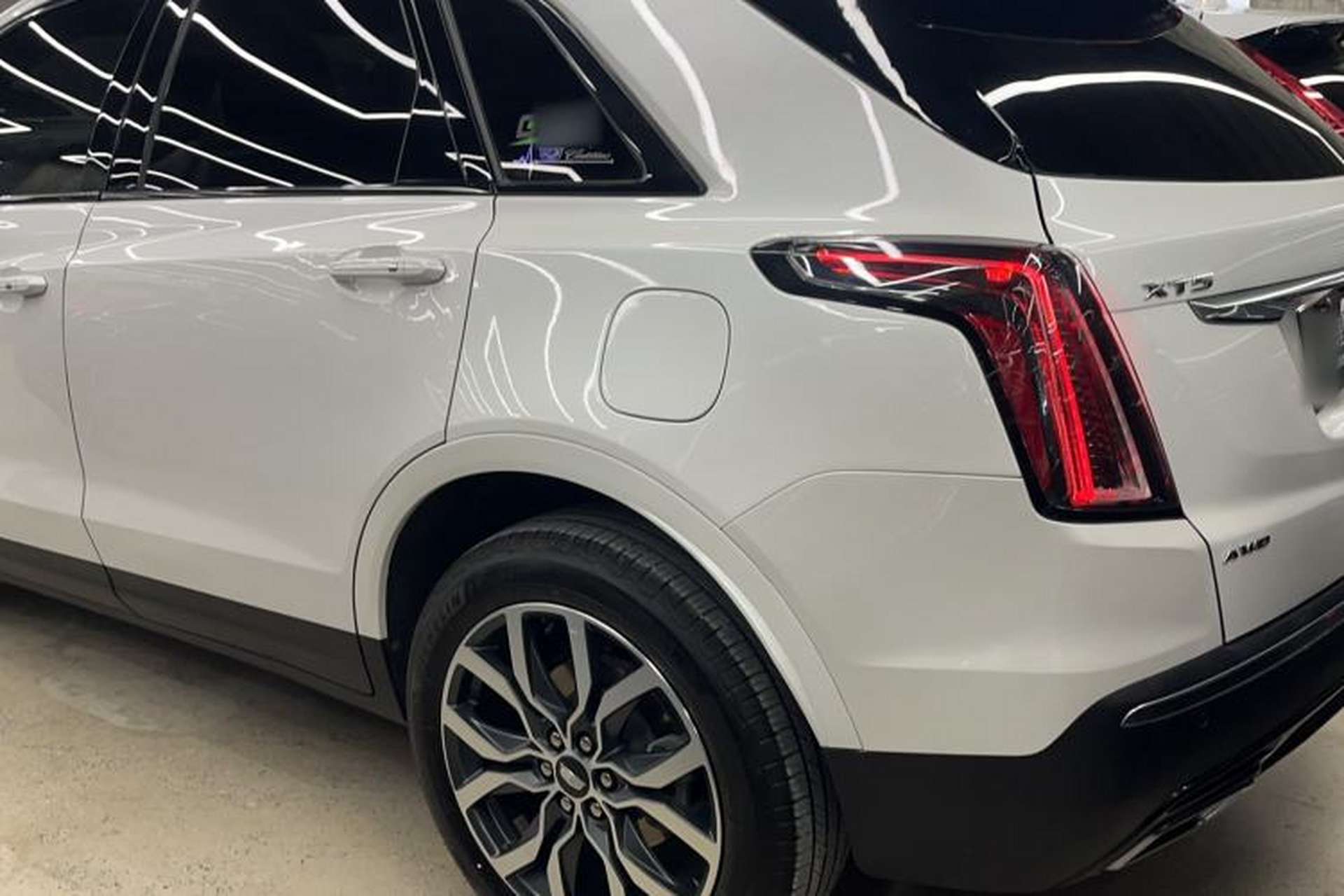 Used Cadillac XT5 2024 2.0T All-Wheel-Drive Luxury Version (Hummingbird Edition) Exterior 5