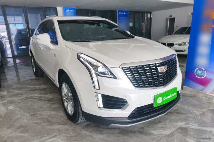 Used Cadillac XT5 2024 2.0T Two-Wheel Drive Fashion Edition Front Right 45 Deg