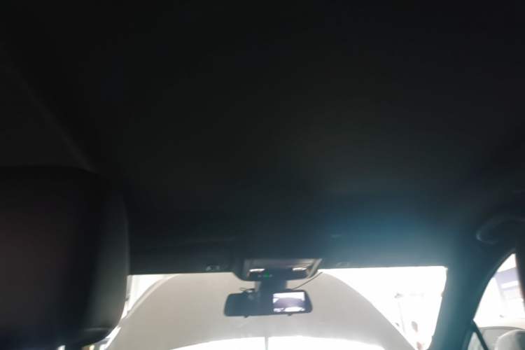 Used Cadillac XT5 2024 2.0T Two-Wheel Drive Fashion Edition Headliner