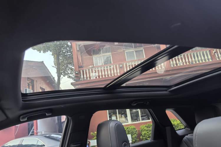 Used Cadillac XT5 2024 2.0T All-Wheel-Drive Luxury Version (Hummingbird Edition) Headliner