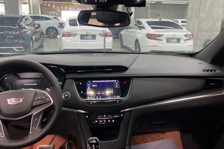 Used Cadillac XT5 2024 2.0T All-Wheel-Drive Luxury Version (Hummingbird Edition) Interior 3