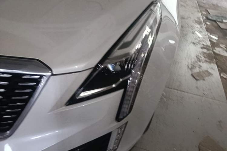 Used Cadillac XT5 2024 2.0T Two-Wheel Drive Fashion Edition Left Front Headlight