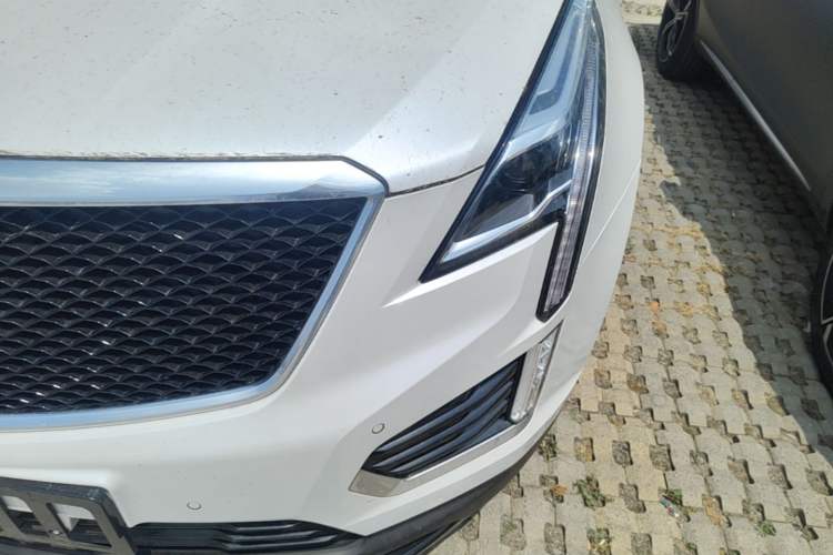 Used Cadillac XT5 2024 2.0T All-Wheel-Drive Luxury Version (Hummingbird Edition) Left Front Headlight