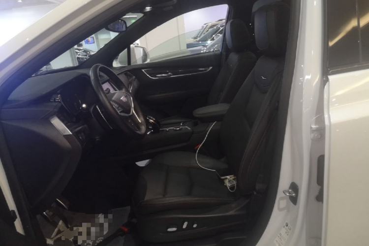 Used Cadillac XT5 2024 2.0T All-Wheel-Drive Luxury Version (Hummingbird Edition) Left Front Seat