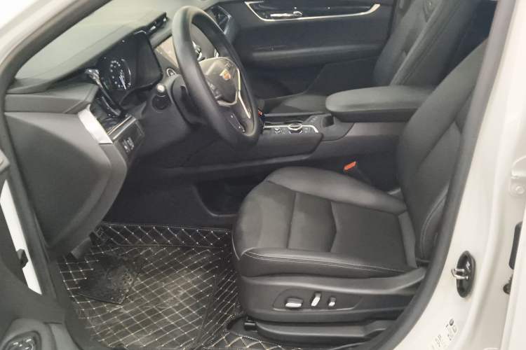 Used Cadillac XT5 2024 2.0T Two-Wheel Drive Fashion Edition Left Front Seat