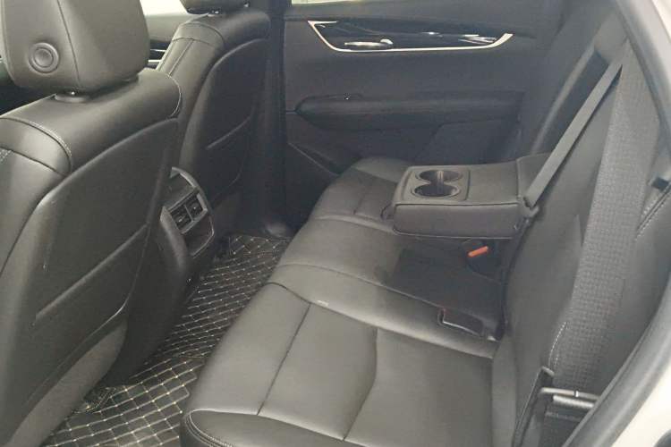Used Cadillac XT5 2024 2.0T Two-Wheel Drive Fashion Edition Left Rear Seat