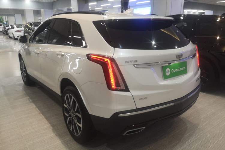 Used Cadillac XT5 2024 2.0T All-Wheel-Drive Luxury Version (Hummingbird Edition) Rear Left 45 Deg