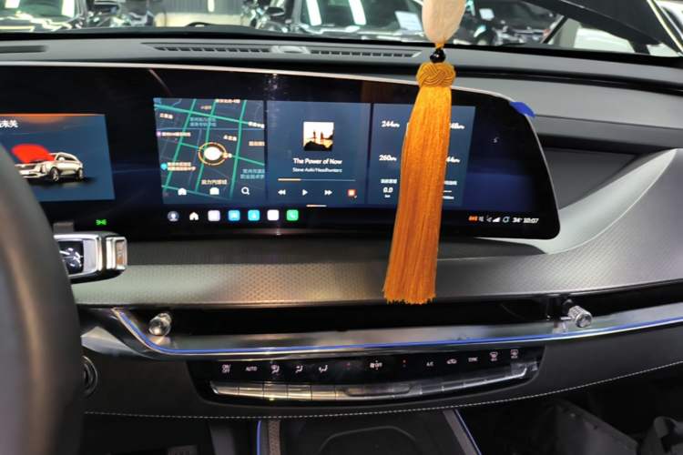 Used Cadillac XT5 2025 2.0T Luxury Version Audio And AC Panel