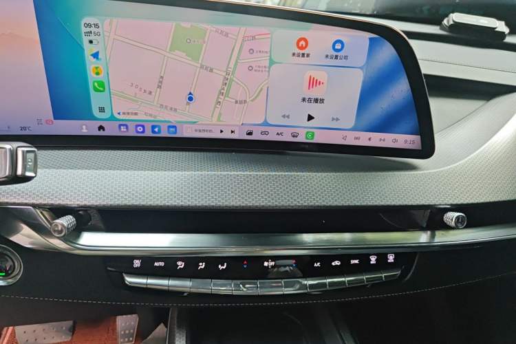 Used Cadillac XT5 2025 2.0T Luxury Version Audio And AC Panel