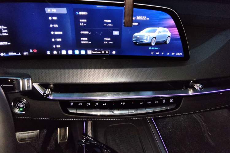 Used Cadillac XT5 2025 2.0T Prestige Version Audio And AC Panel