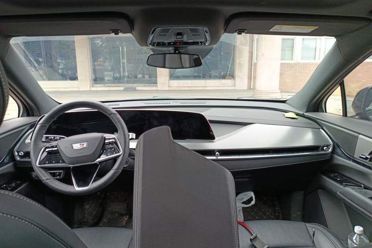 Used Cadillac XT5 2025 2.0T Luxury Version Center Console