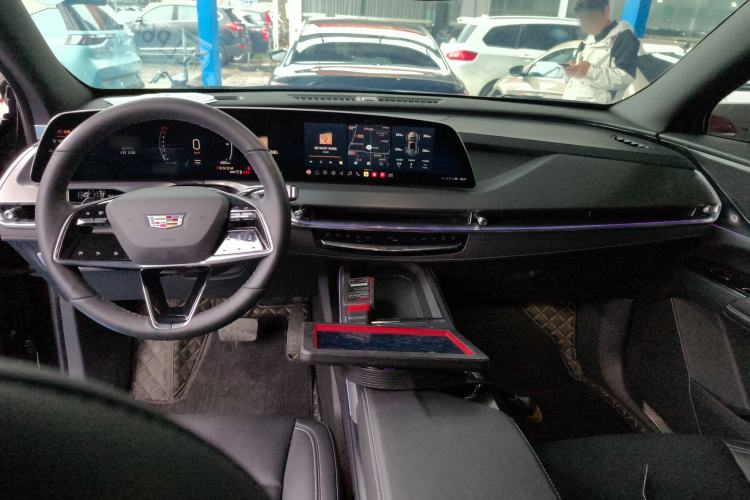 Used Cadillac XT5 2025 2.0T Luxury Version Center Console