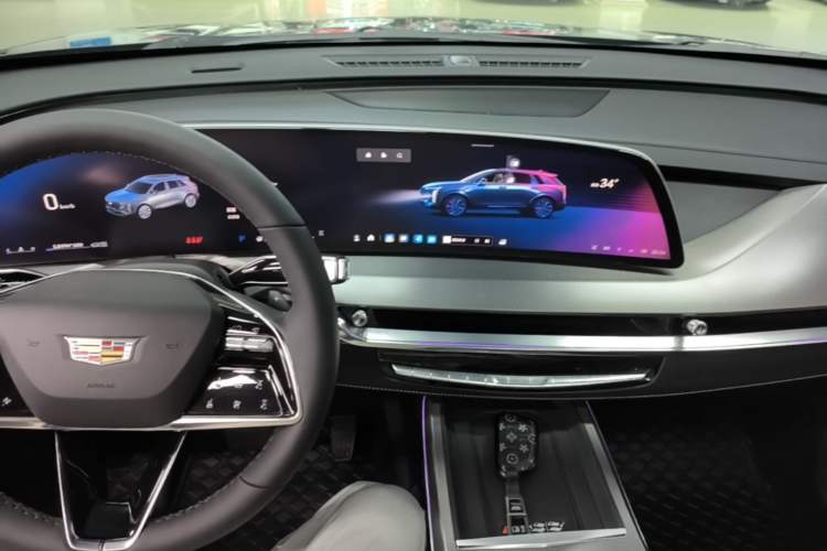 Used Cadillac XT5 2025 2.0T Luxury Version Center Console
