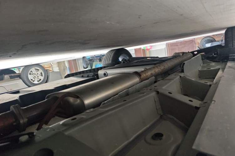 Used Cadillac XT5 2025 Model 2.0T Metropolitan Edition Chassis Front Right