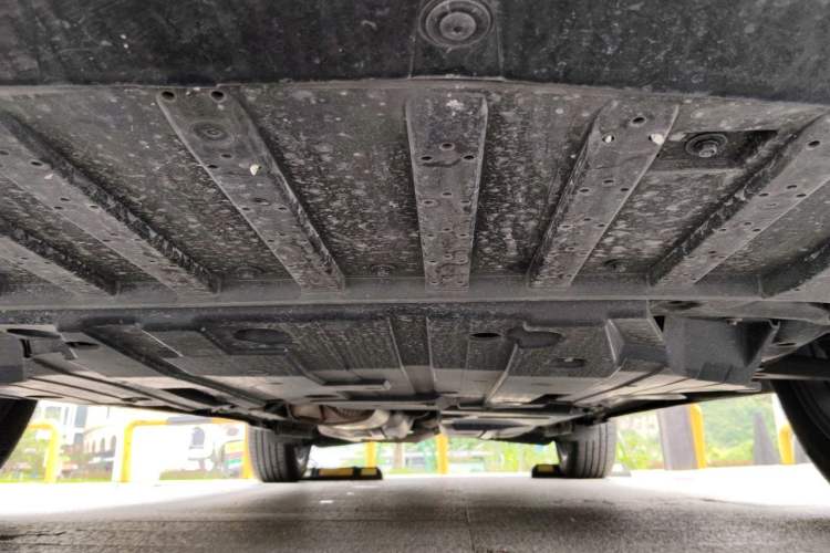 Used Cadillac XT5 2025 2.0T Prestige Version Chassis Front