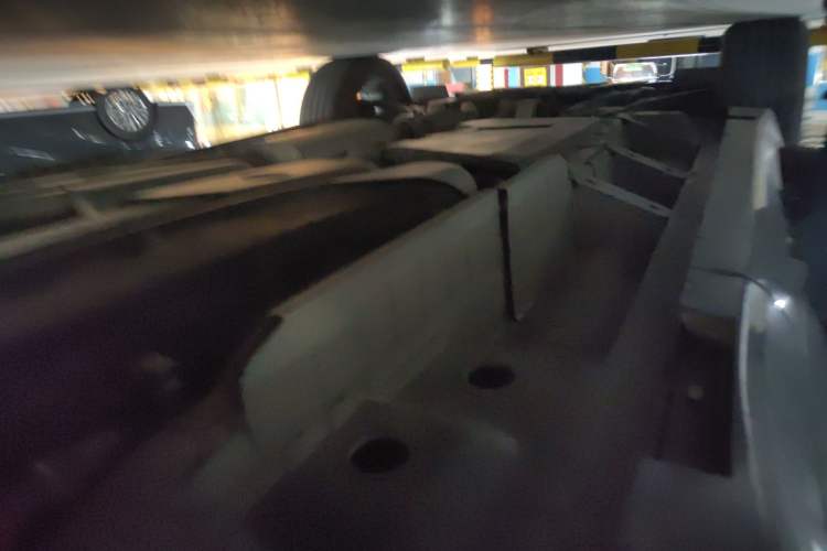 Used Cadillac XT5 2025 2.0T Luxury Version Chassis Rear Left