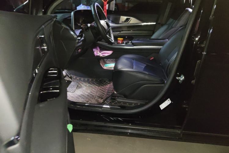 Used Cadillac XT5 2025 2.0T Luxury Version Driver Seat