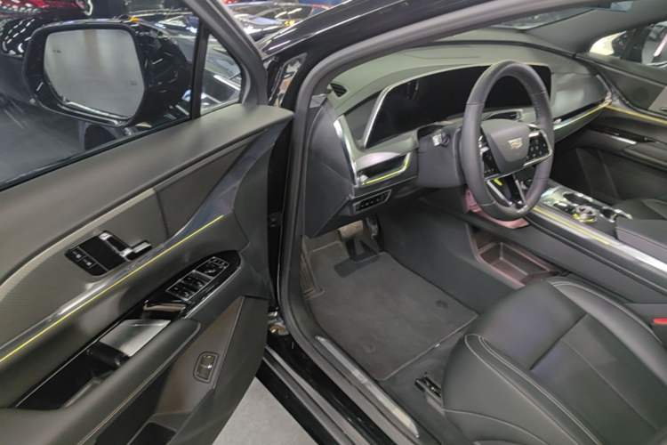 Used Cadillac XT5 2025 2.0T Luxury Version Driver Seat