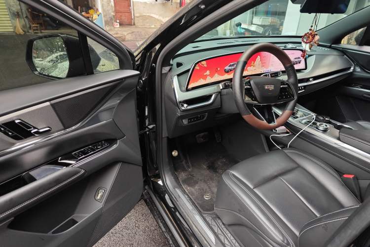 Used Cadillac XT5 2025 2.0T Luxury Version Driver Seat