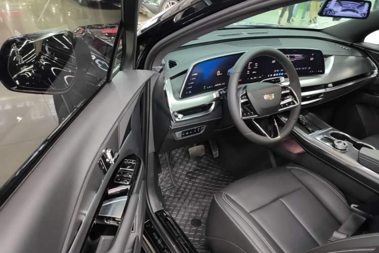 Used Cadillac XT5 2025 2.0T Luxury Version Driver Seat
