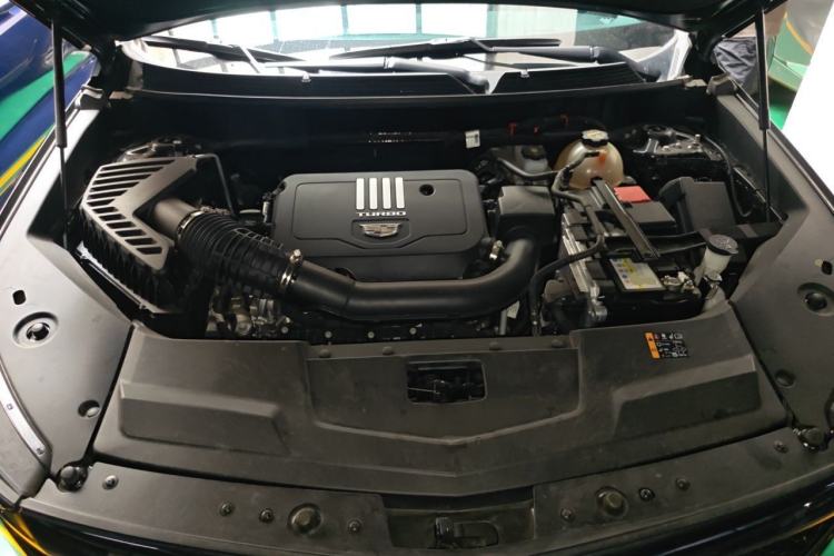 Used Cadillac XT5 2025 2.0T Luxury Version Engine Bay