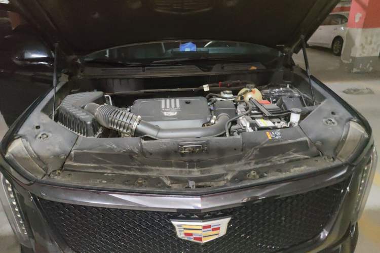 Used Cadillac XT5 2025 2.0T Luxury Version Engine Bay