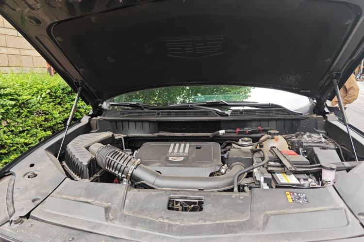Used Cadillac XT5 2025 2.0T Luxury Version Engine Bay