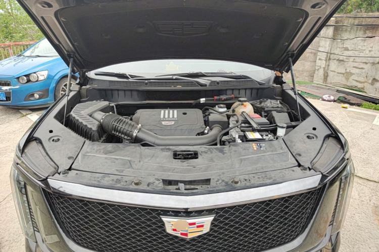 Used Cadillac XT5 2025 2.0T Luxury Version Engine Bay