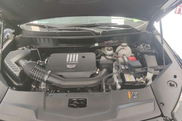 Used Cadillac XT5 2025 2.0T Luxury Version Engine Bay