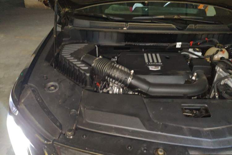 Used Cadillac XT5 2025 2.0T Luxury Version Engine Bay Right