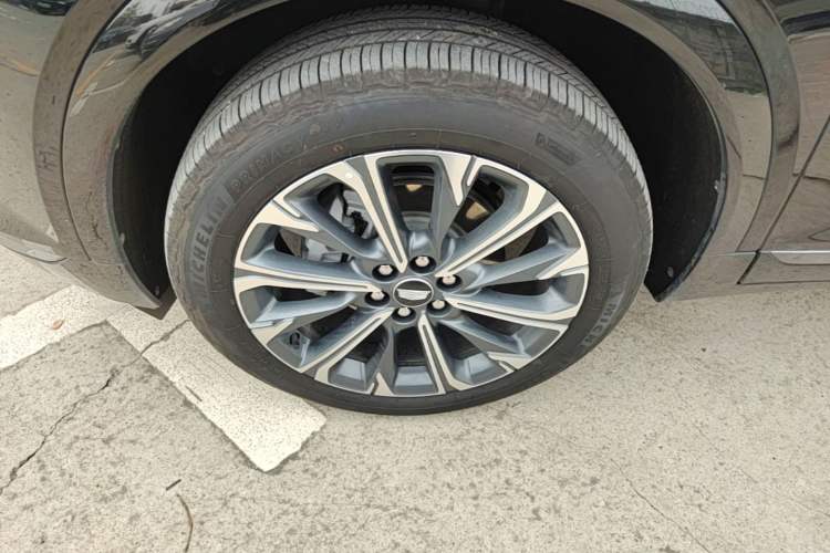 Used Cadillac XT5 2025 2.0T Luxury Version Exterior 1