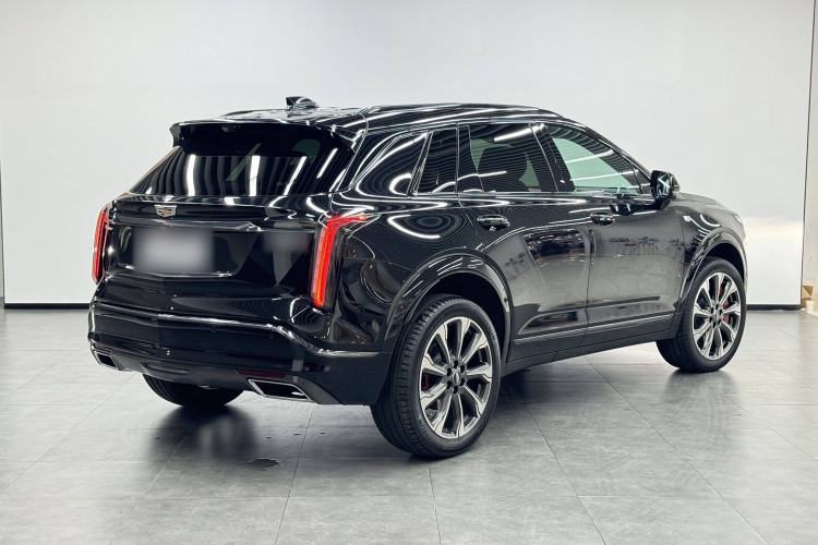 Used Cadillac XT5 2025 2.0T Platinum Edition Exterior 2
